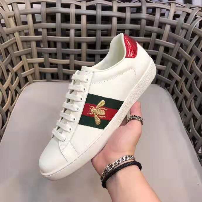 G*u*i casual shoes